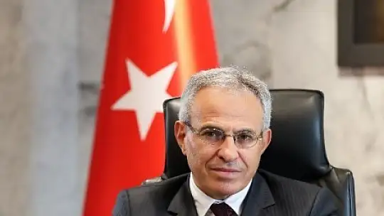 Yeni Rektör'den çiçek yerine bağış talebi