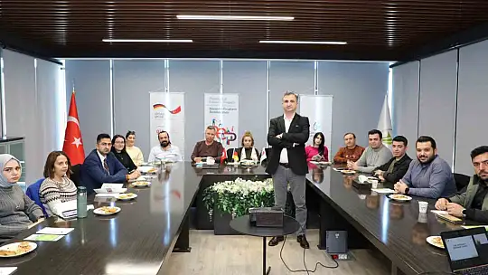 Yeşil dönüşümün yol haritası GTB'de anlatıldı