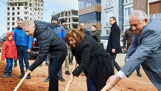 YeşilAntep projesi ile Şehirgösteren Mahallesi yeşile büründü