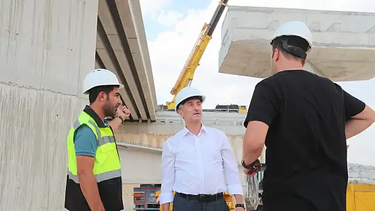 Yeşilvadi üç katlı köprülü kavşak adım adım yükseliyor