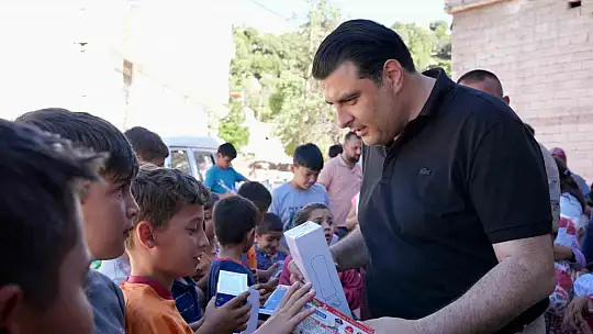 Yılmaz, 11 kırsal mahalleyi ziyaret etti