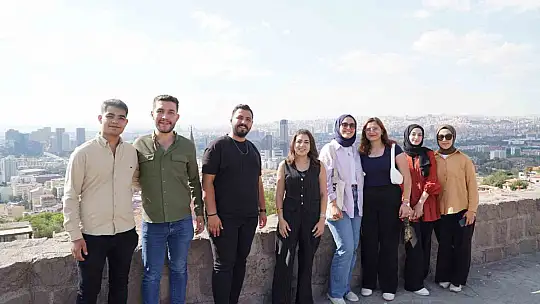 Yılmaz'dan gençlere Ankara gezisi