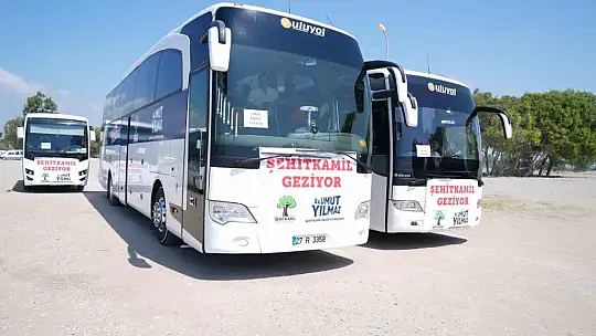Yılmaz'dan öğrencilere karne hediyesi