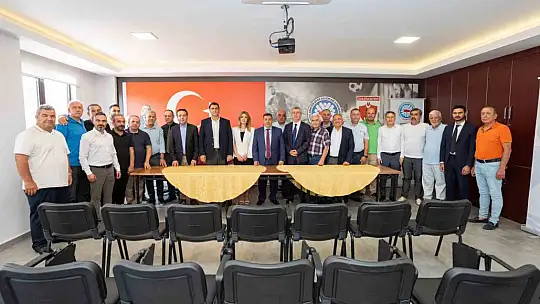 Yılmaz'dan Şehitkamil'de eşit hizmet sözü