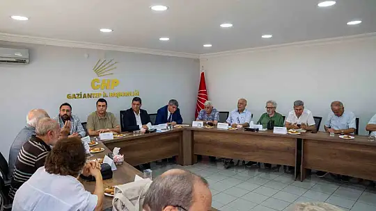 Yılmaz, emekli temsilcilerini dinledi
