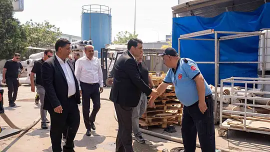 Yılmaz, halı fabrikasındaki yangın ile ilgili incelemelerde bulundu