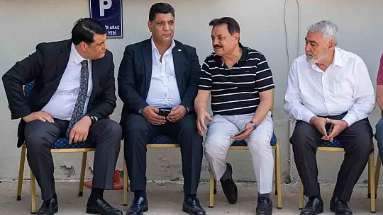 Yılmaz, halı fabrikasındaki yangın ile ilgili incelemelerde bulundu