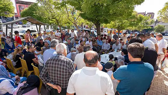 Yılmaz, halk buluşmalarına devam ediyor