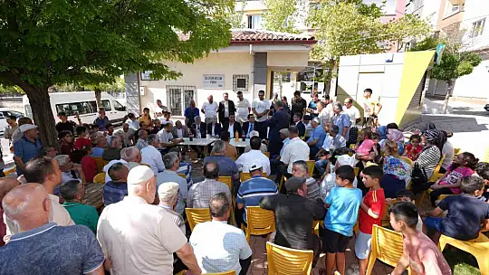 Yılmaz, halk buluşmalarına devam ediyor