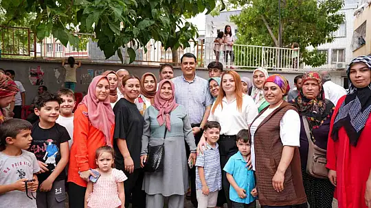 Yılmaz, mahalle ziyaretlerini aralıksız sürdürüyor