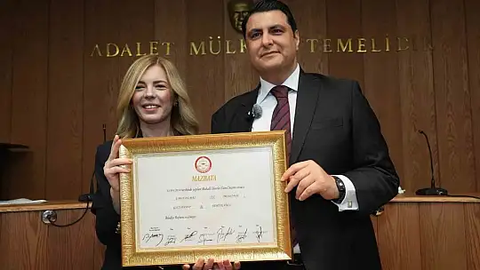 Yılmaz, Mazbata töreninde gözyaşlarına hakim olamadı