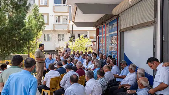 Yılmaz, muhtarlarla buluştu