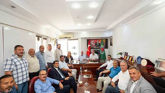 Yılmaz, Şehitkamil'i karış karış geziyor