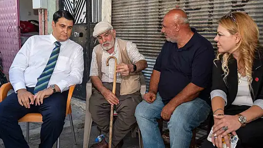 Yılmaz, Şehitkamil'i karış karış geziyor