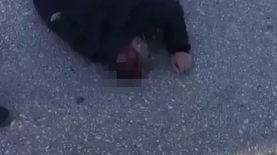 Yolun karşısına geçmek isterken otomobilin çarptığı yaşlı adam öldü