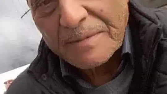 Yolun karşısına geçmek isterken otomobilin çarptığı yaşlı adam öldü