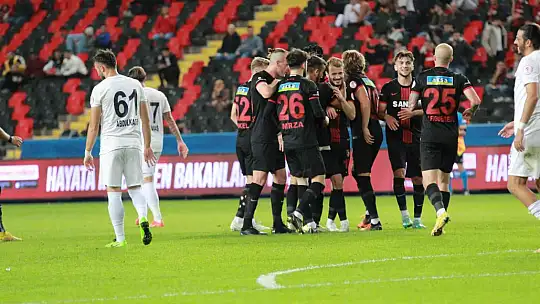 Ziraat Türkiye Kupası: Gaziantep FK: 4 - Sarıyer: 0