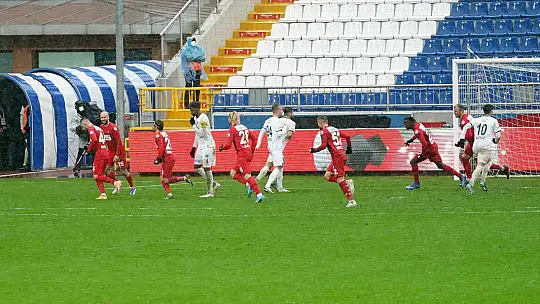 Ziraat Türkiye Kupası: Kasımpaşa: 1 - Gaziantep FK: 2 (Maç Özeti)