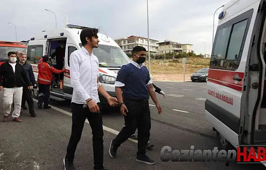 Gaziantep'te kaza sonrası can pazarı: 14 yaralı