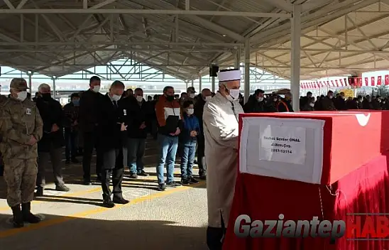 Gaziantepli Uzman çavuş ve ailesini ölüm ayırdı