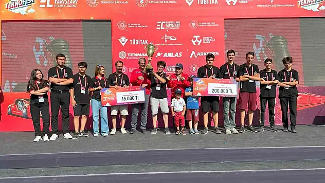Gaziantep Büyükşehir Belediyesi'nin desteklediği takımlar TEKNOFEST finalinde