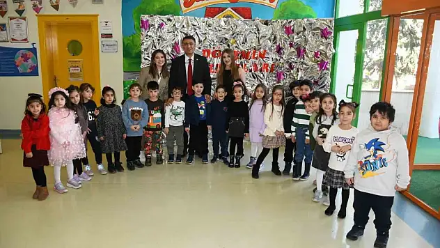 Gaziantep Kolej Vakfı'nda coşkulu karne heyecanı