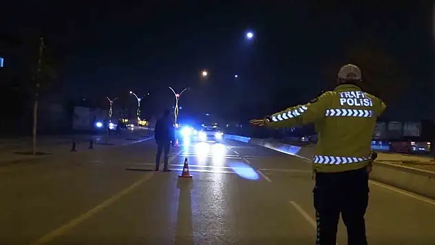 Gaziantep'te 'Huzur 27' uygulaması kapsamında 71 araca 797 bin 439 TL ceza kesildi