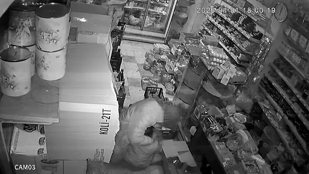 Gaziantep'te dehşet: 12 yaşındaki çocuğu darbetti, boğazına bıçak dayadı