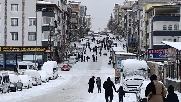 Gaziantep'te eğitime 1 gün daha ara