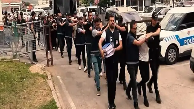 Gaziantep'te fuhuş operasyonu: 13 şüpheli yakalandı, 23 mağdur kurtarıldı
