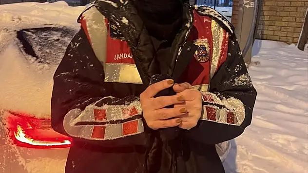 Gaziantep'te sahte kadın jandarma yakalandı