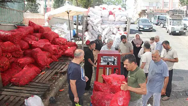 Gaziantep'te salça çekim işletmelerinden randevulu hizmet
