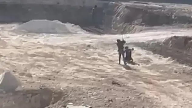 Gaziantep'te tepki çeken görüntü: Çocuk işçiye inşaat alanında darp