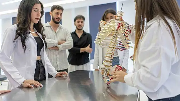 HKÜ, URAP Türkiye sıralamasında vakıf üniversiteleri arasında 17'nci sırada yer aldı