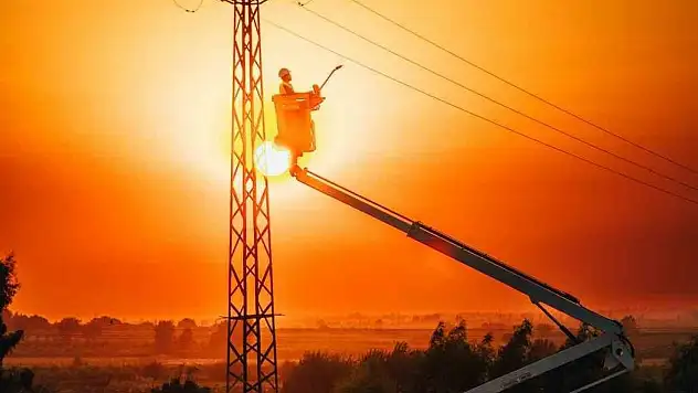 Toroslar EDAŞ, Gaziantep'te rekor sıcaklıklarda elektrik talebindeki yüzde 55 artışı yönetti