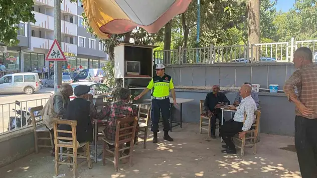 Trafik jandarmasından güvenli tarım eğitimi
