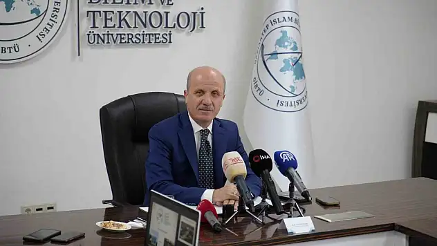 YÖK Başkanı Prof. Dr. Erol Özvar: 'Mağdur coğrafyalardaki akademisyen ve öğrencilere kapımız açık'