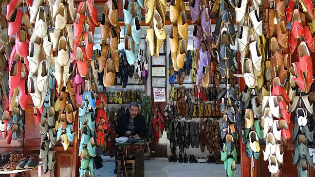 Yemeni ustaları tarih filmi ve dizileri sayesinde dünyaya açıldı