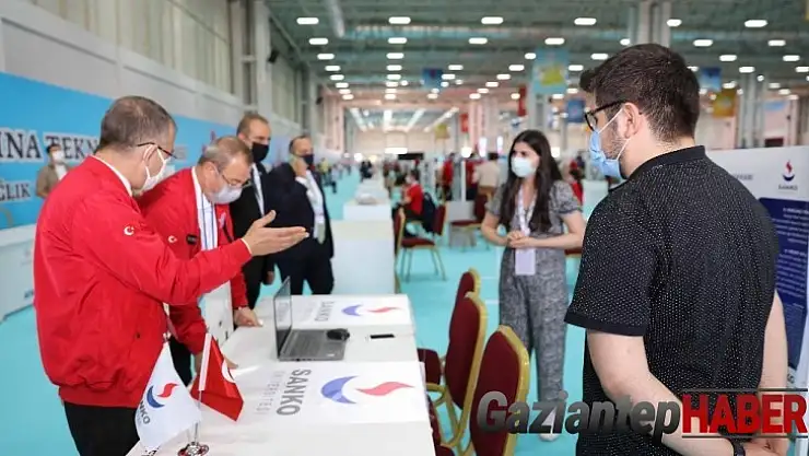 'Giyilebilir EKG tişörtü 've 'Basınçlı Diyabetik Ayakkab' projeleri finalde