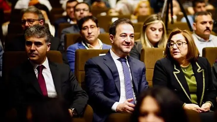 'VI. Ahlâk Şurası' Hasan Kalyoncu Üniversitesi ev sahipliğinde gerçekleştirildi