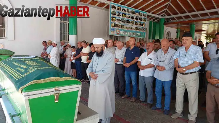 100'den fazla filmde oynayan Yeşilçam'ın emektarı hayatını kaybetti