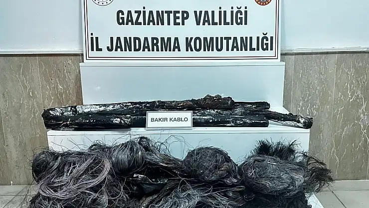 1,5 milyon TL değerinde bakır kabloları yakan 2 şüpheli yakalandı