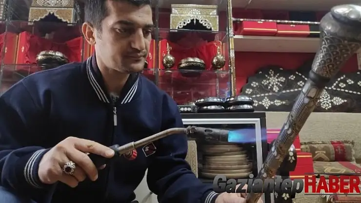 8 yaşından beri bu işi yapıyor