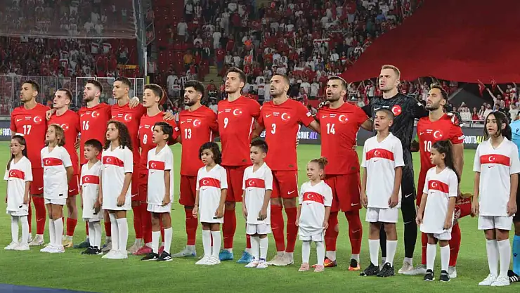 A Milli Futbol Takımı, Samsun'da Karadağ ile karşılaşacak