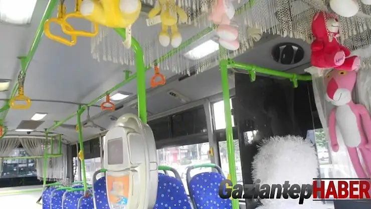 Abart egzozlu süslü halk otobüsü trafikten men edildi