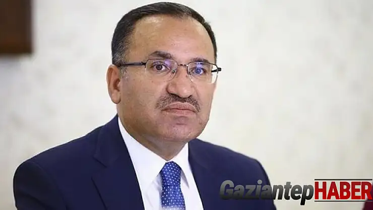 Adalet Bakanlığına Bekir Bozdağ'ın atanmasına ilişkin karar Resmi Gazete'de
