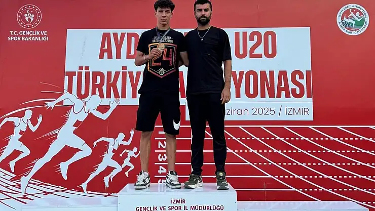 Adil Sani Konukoğlu Spor Lisesi öğrencisi Furkan Kanlı atletizmde Türkiye şampiyonu oldu