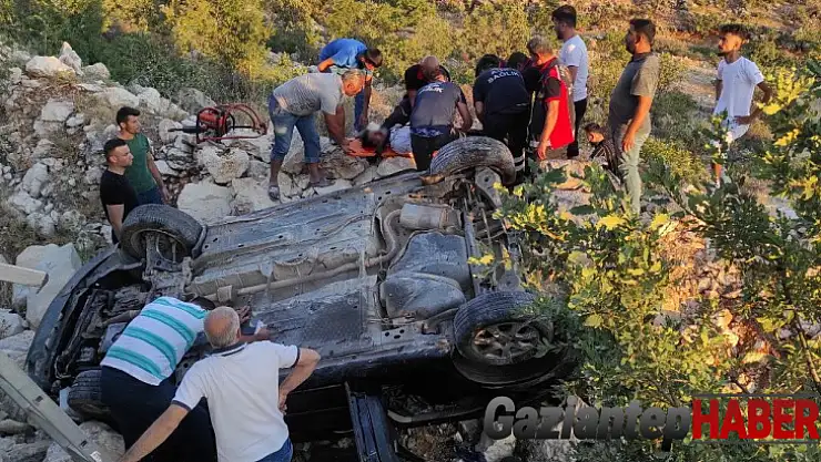 Adıyaman-Gaziantep karayolunda feci kaza! Ölü yaralılar var