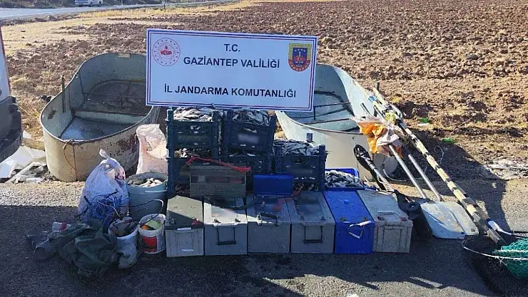 Ağ ile avlanma yasağına uymayan 2 şahıs suçüstü yakalandı