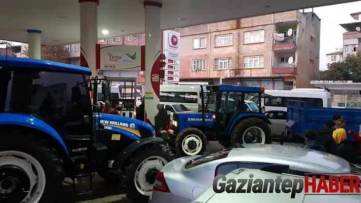 Akaryakıt istasyonlarında çiftçi yoğunluğu